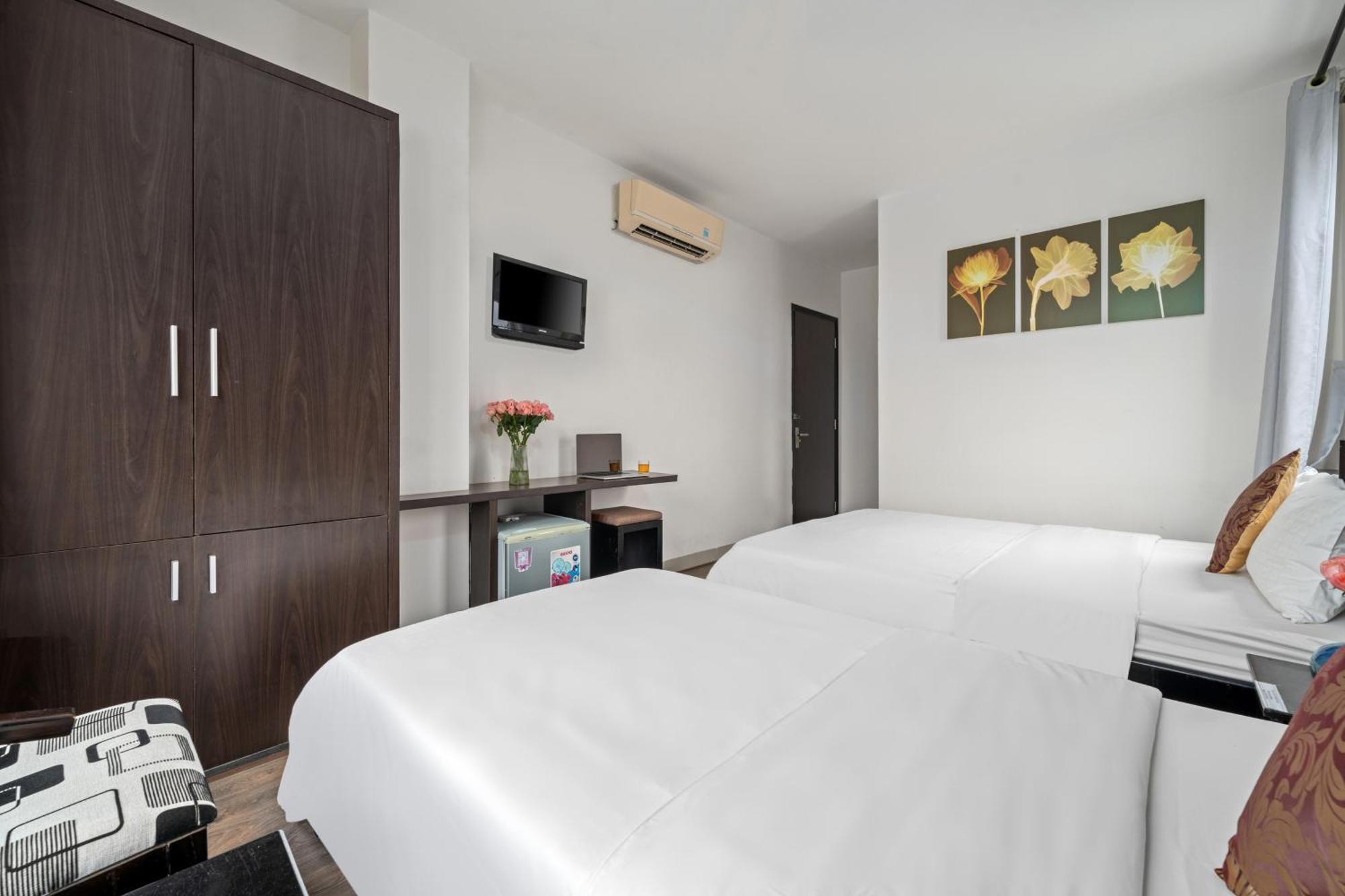 Gold Time Hotel Da Nang Exterior photo